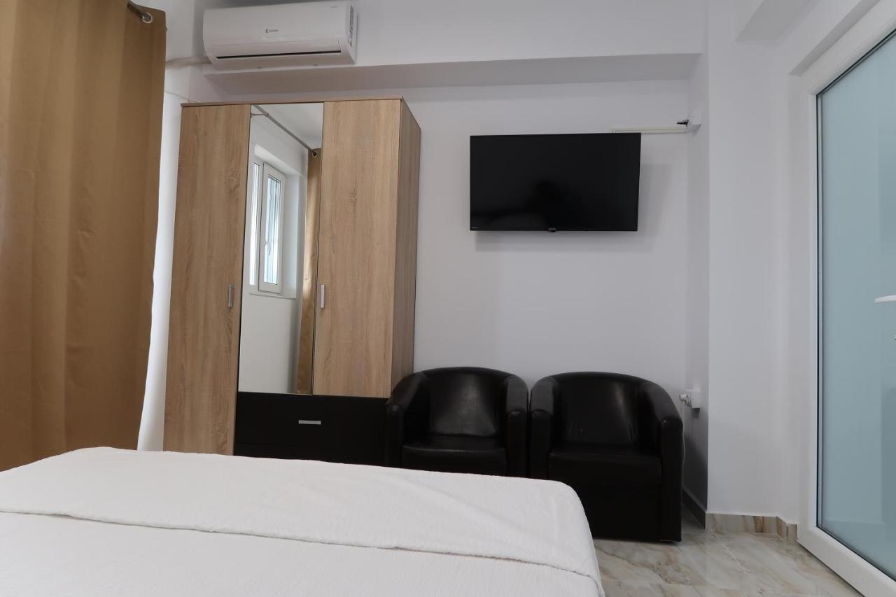 Home Space Two Năvodari Esterno foto